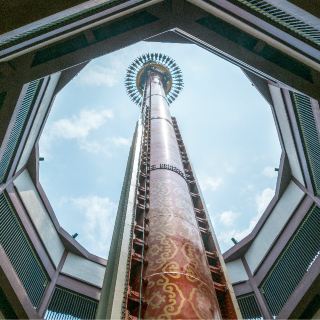 直冲云霄 游玩项目 距景点169m
