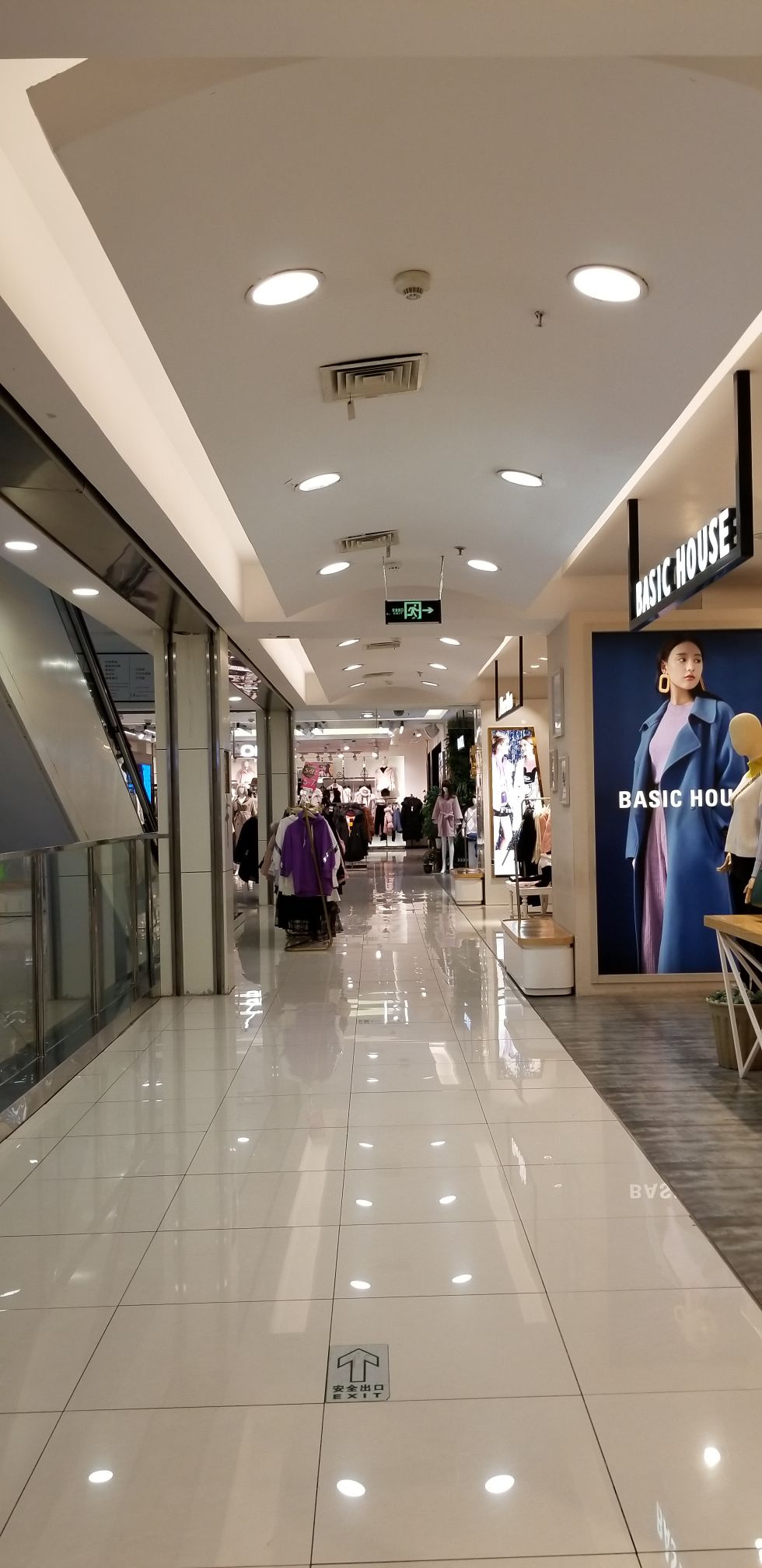 【携程攻略】沈阳百盛购物中心购物,这家百盛购物中心在郑州中华路21