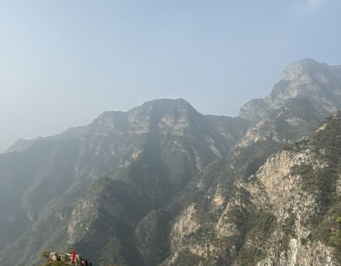坡峰岭景区在房山什么地方 100g190000016xc5z4F48_C_480_375.jpg