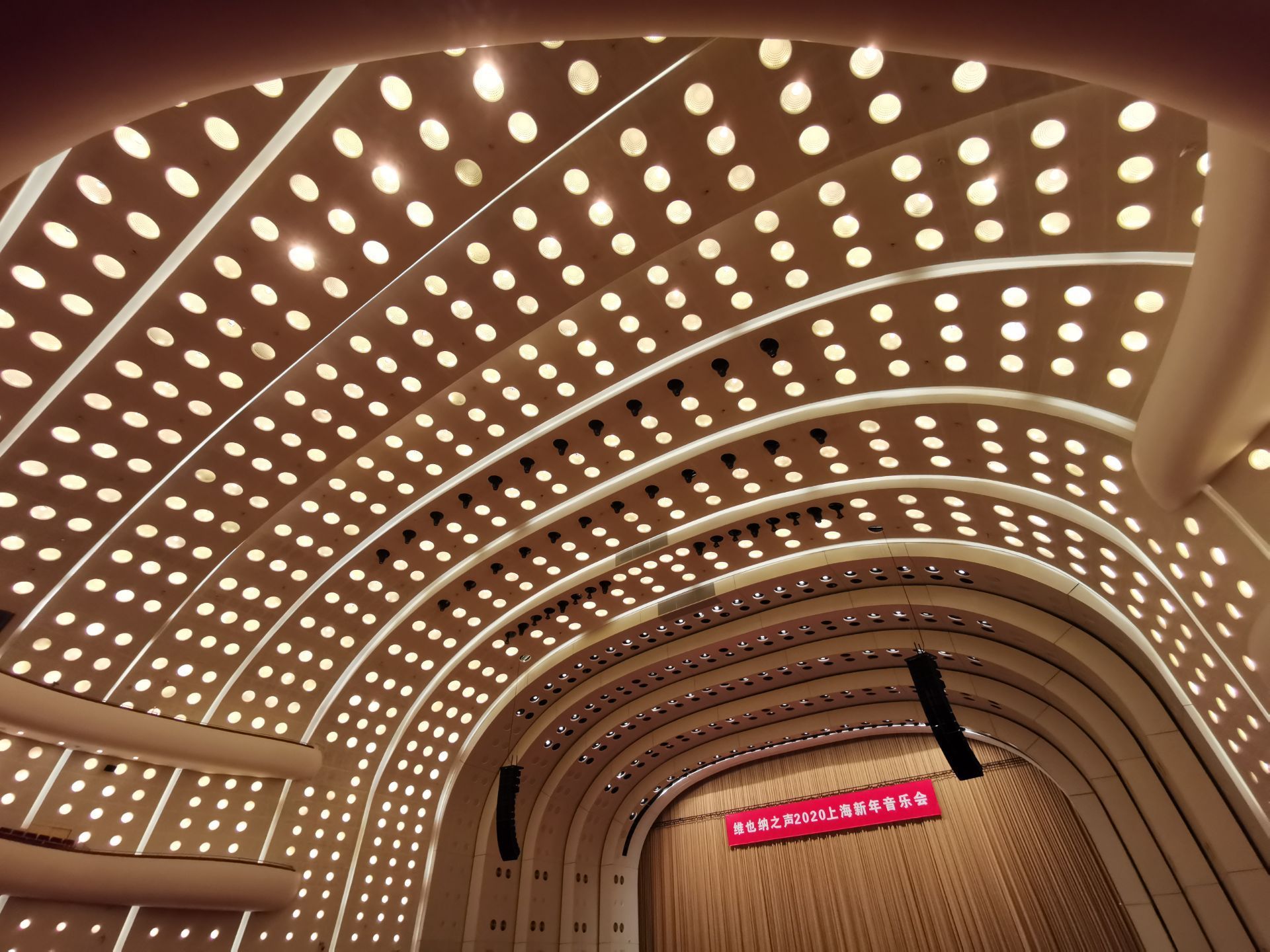 【携程攻略】上海世博会博物馆景点,来世博红厅听维也纳新年音乐会