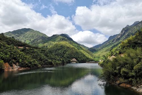 九嶷山