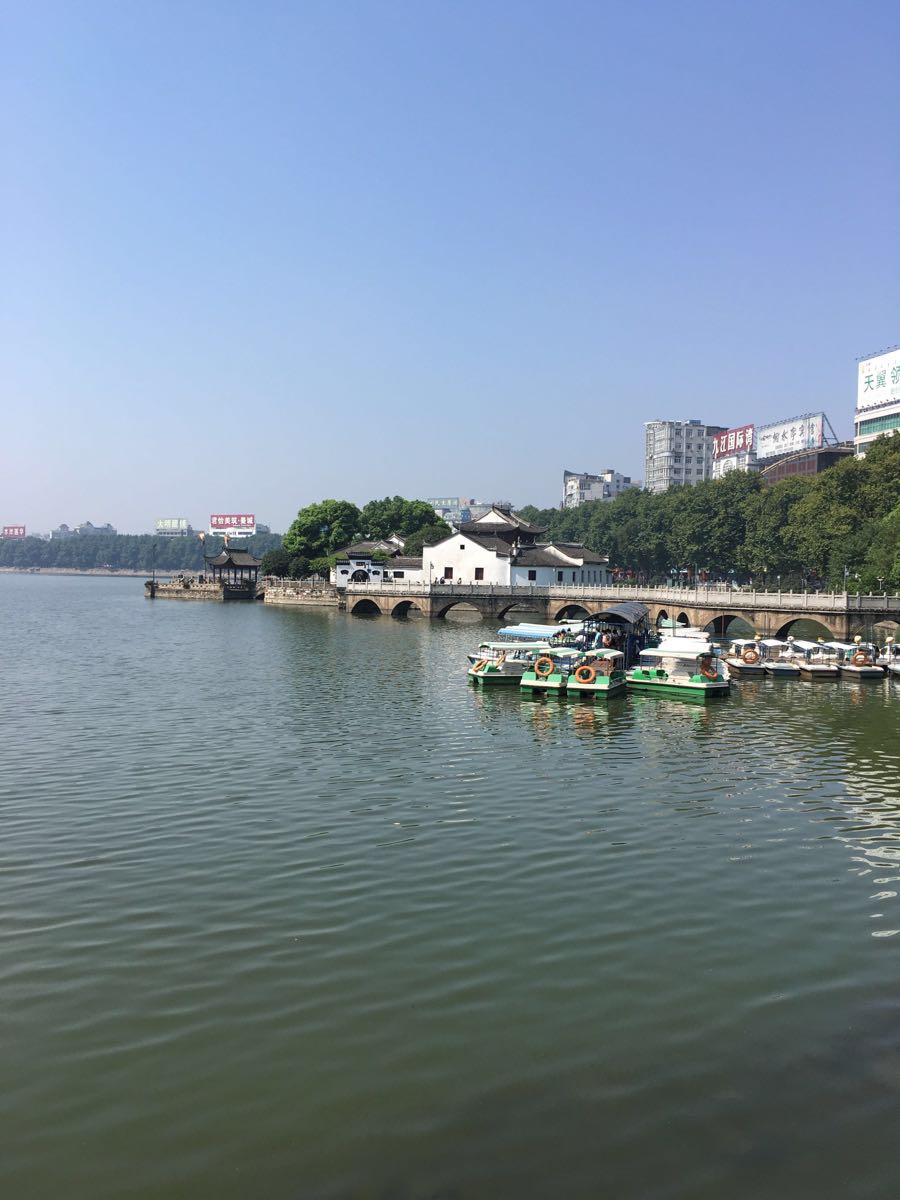 甘棠湖