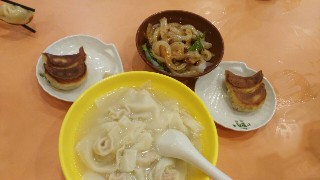 龙抄手(春熙路总店)