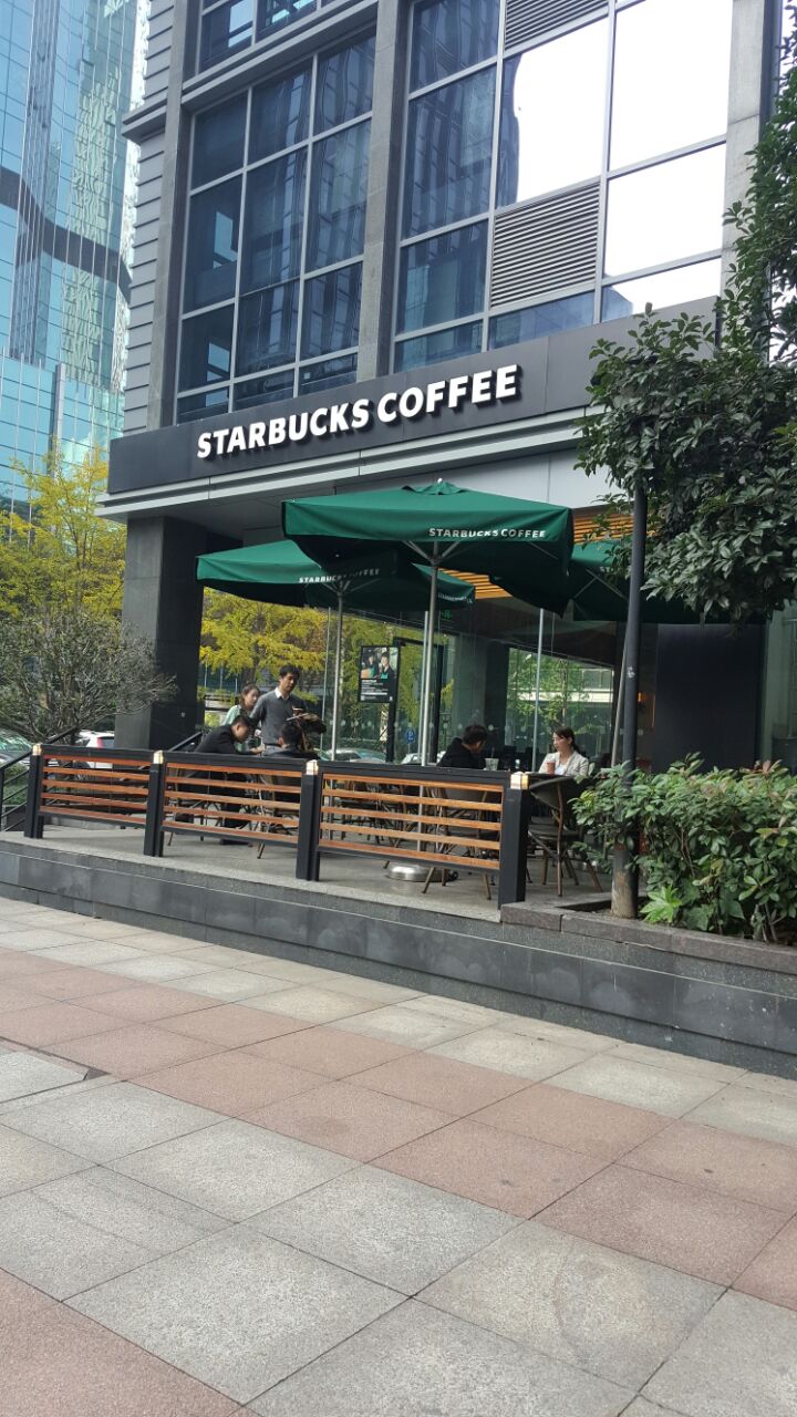 星巴克(东航大厦店)