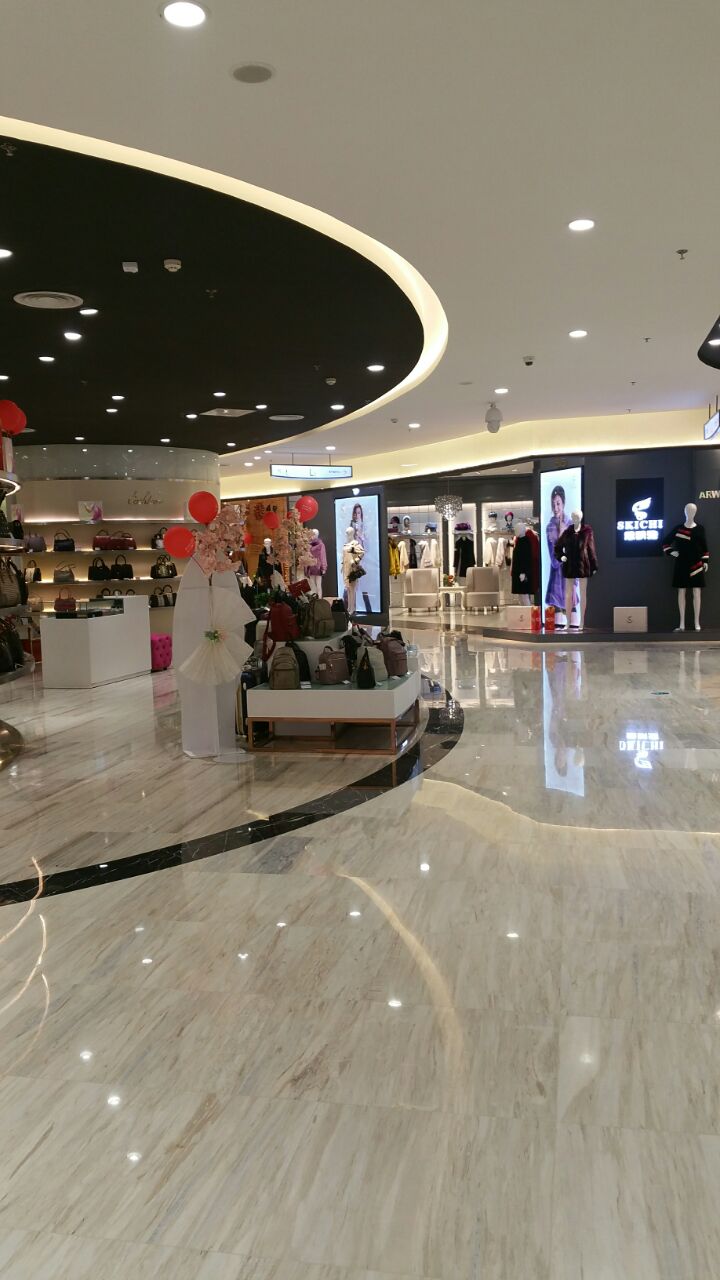 青岛银座购物中心图片