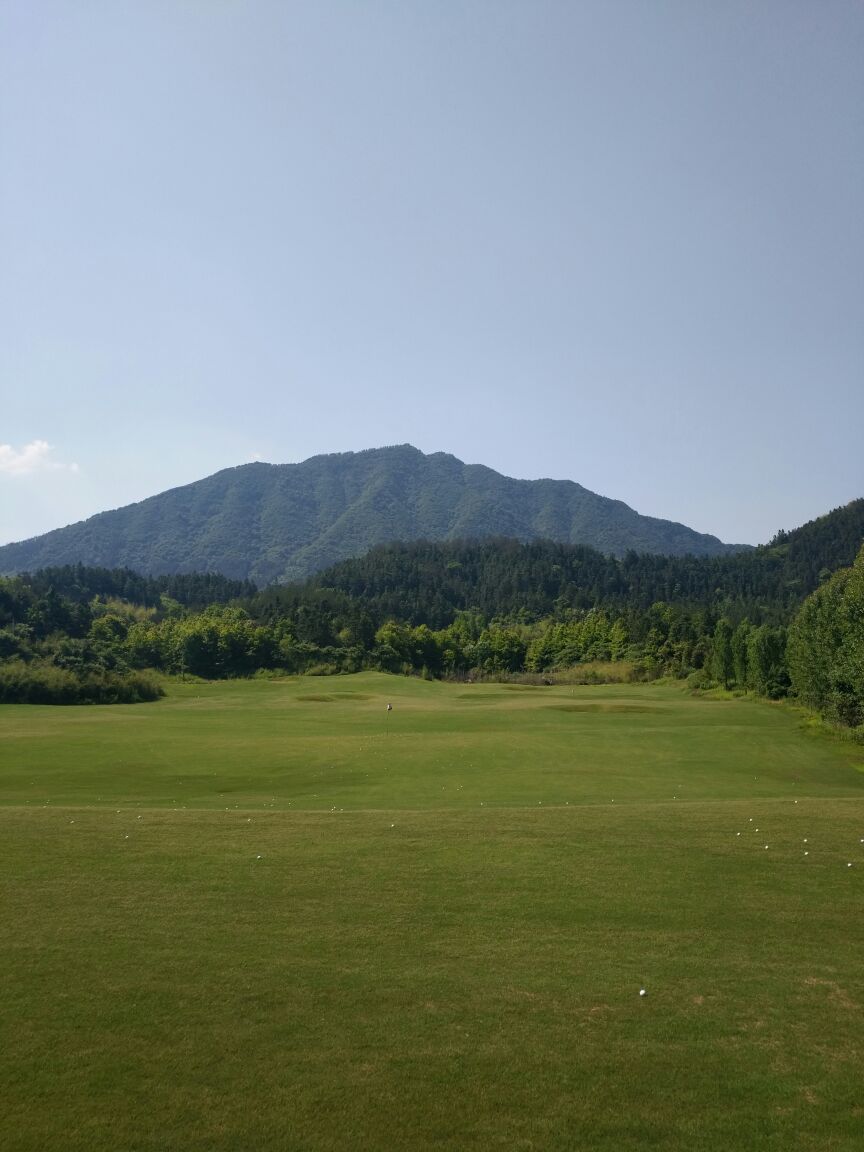 黄山高尔夫球场图片