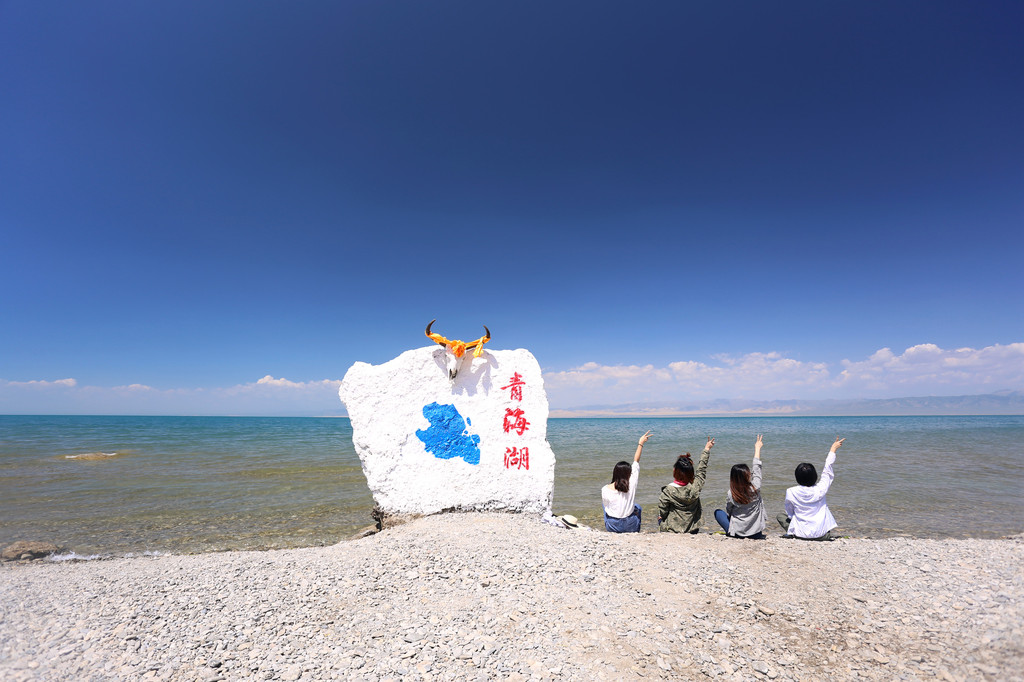 青海湖,茶卡鹽湖,敦煌,張掖 攜大小美女旅拍 租車自駕8日休閒遊記