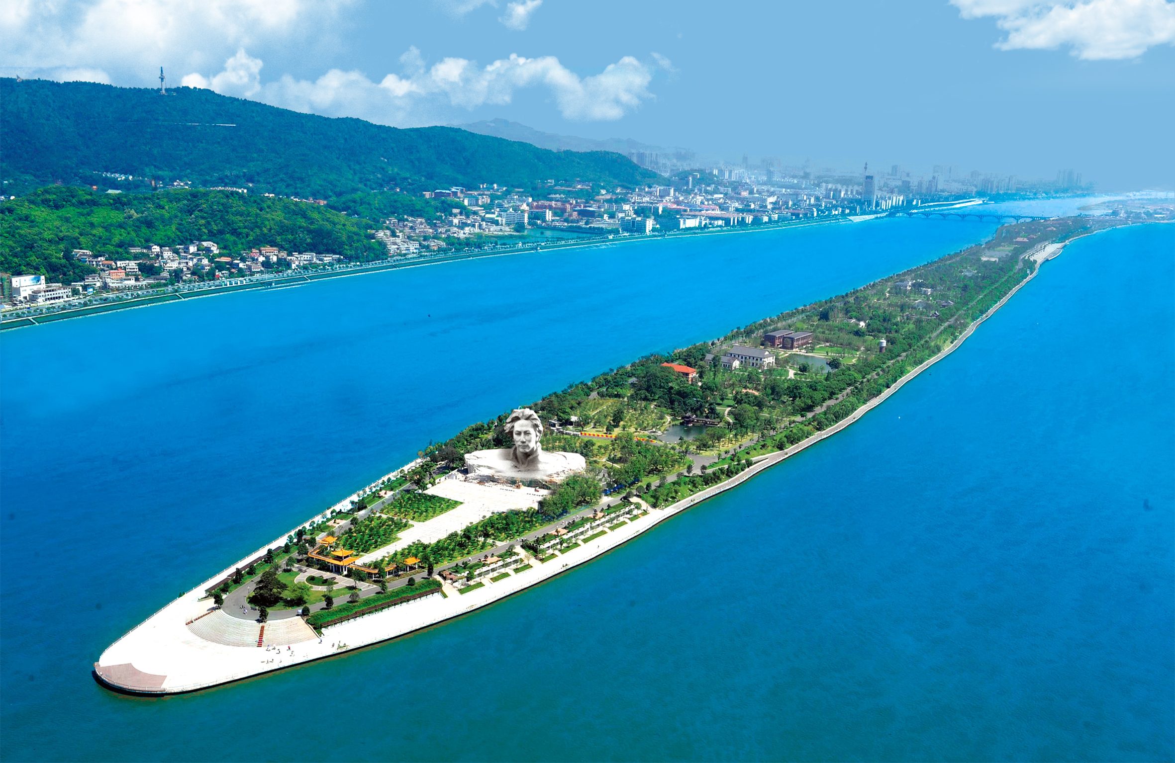 岳麓山 岳麓书院 爱晚亭   ,下午 天心阁 第一师范,晚上  橘子洲