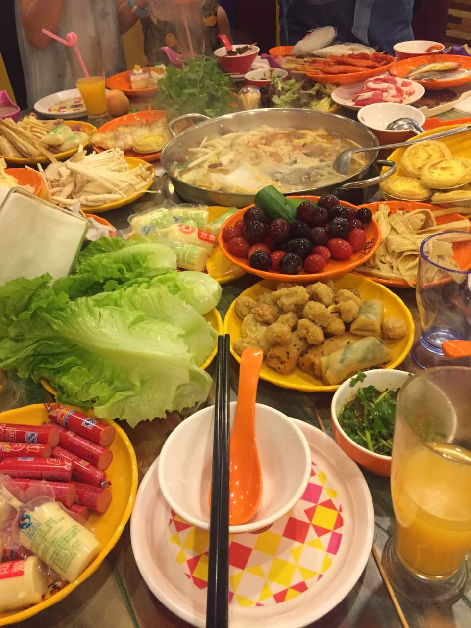 名羊天下自助火锅(镇明路店)