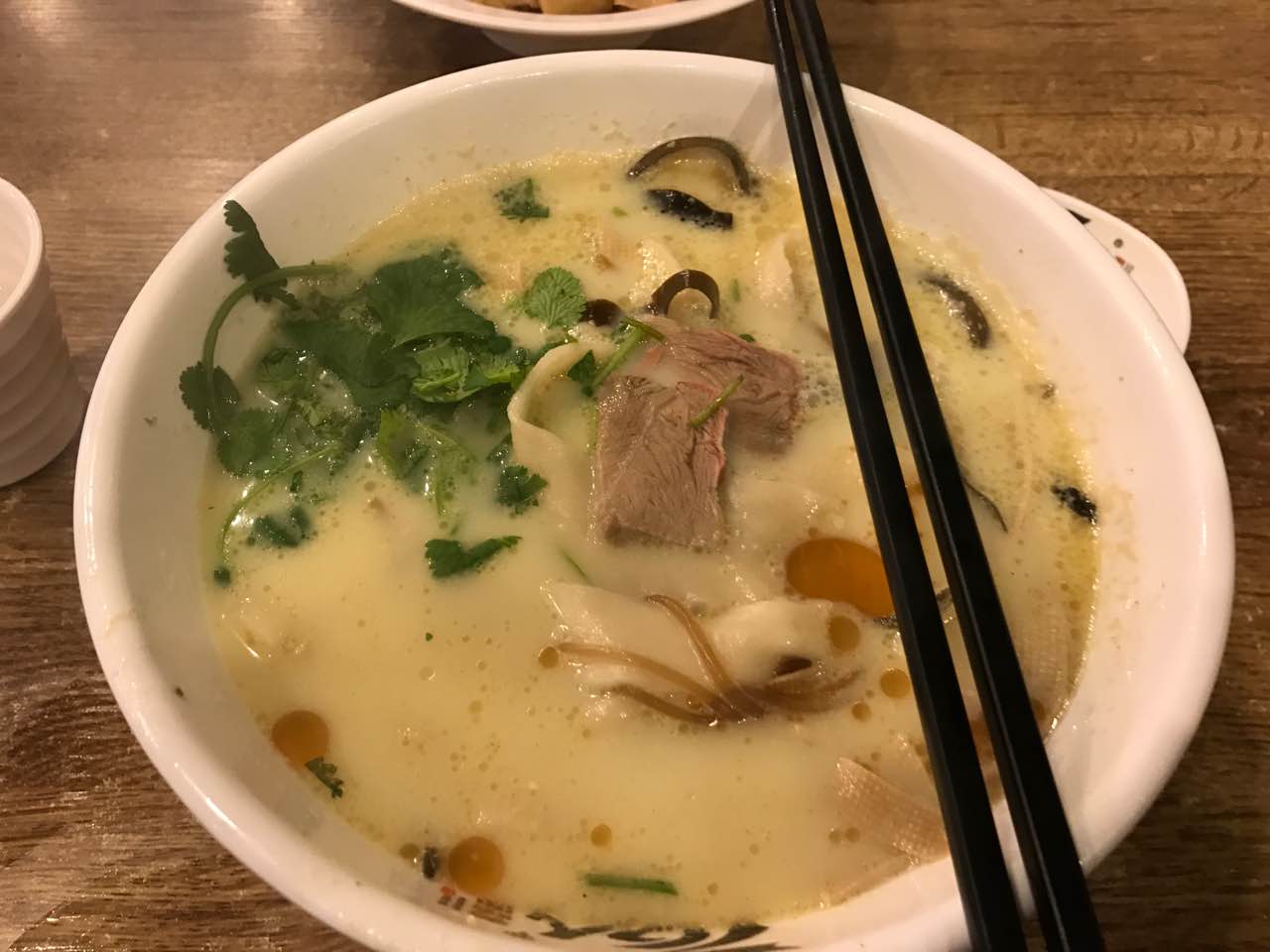 76人老烩面(东风南路店)