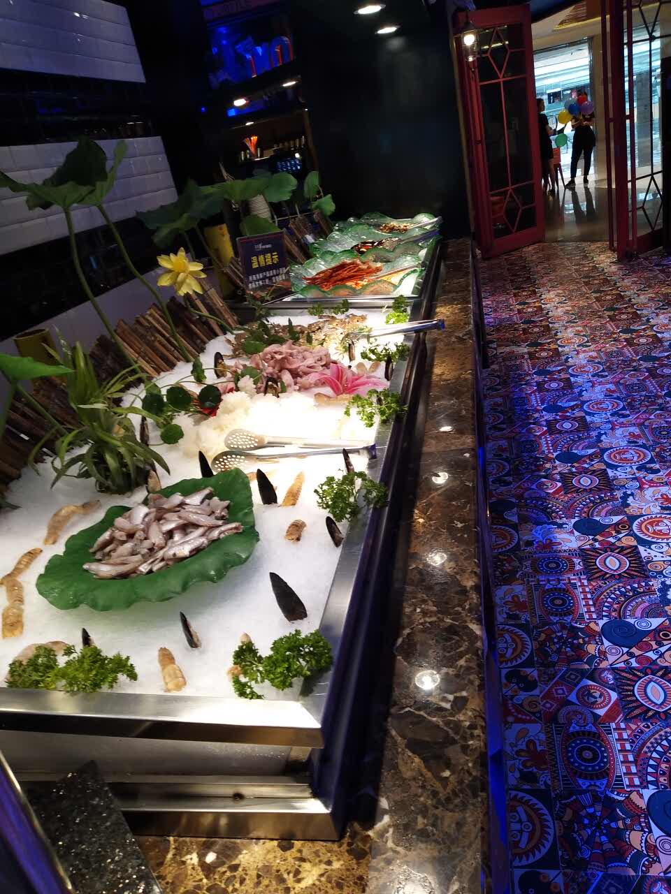 吉布鲁牛排海鲜自助(高坪王府井店) 4.