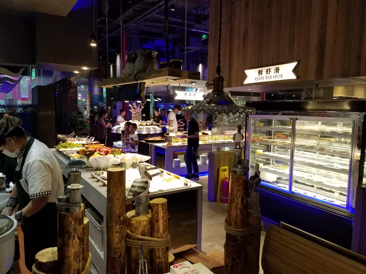 鼎香緣海鮮自助火鍋(佳兆業店)