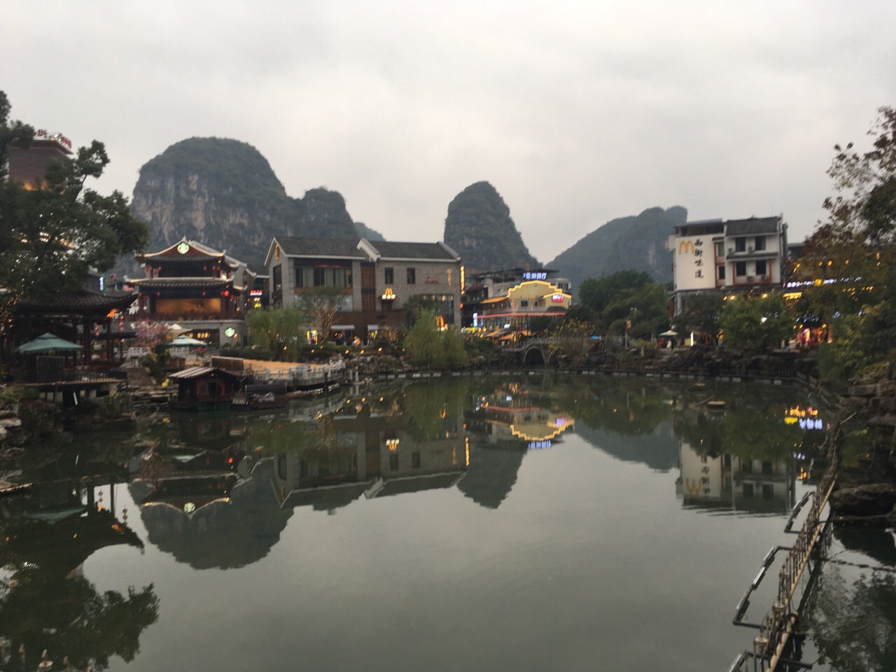 2019西街_旅游攻略_门票_地址_游记点评,阳朔旅游景点推荐 - 去哪儿