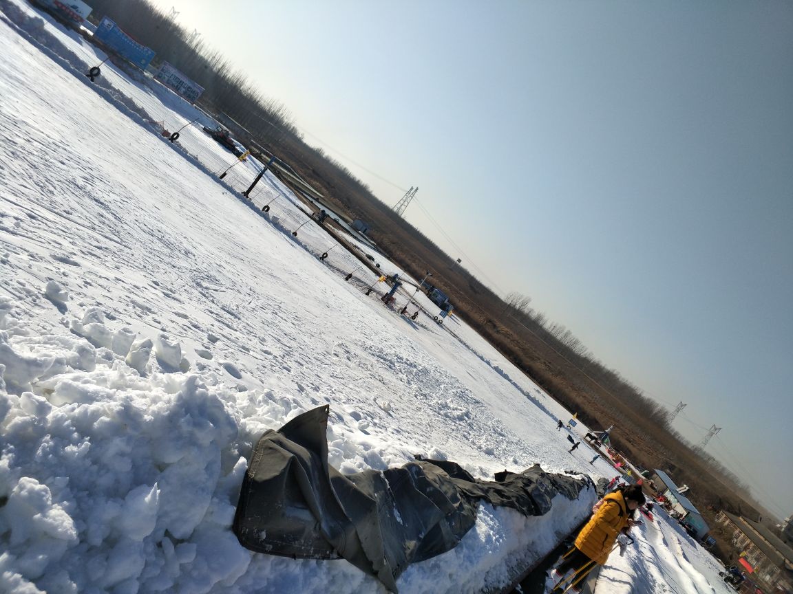 东营龙居滑雪场图片