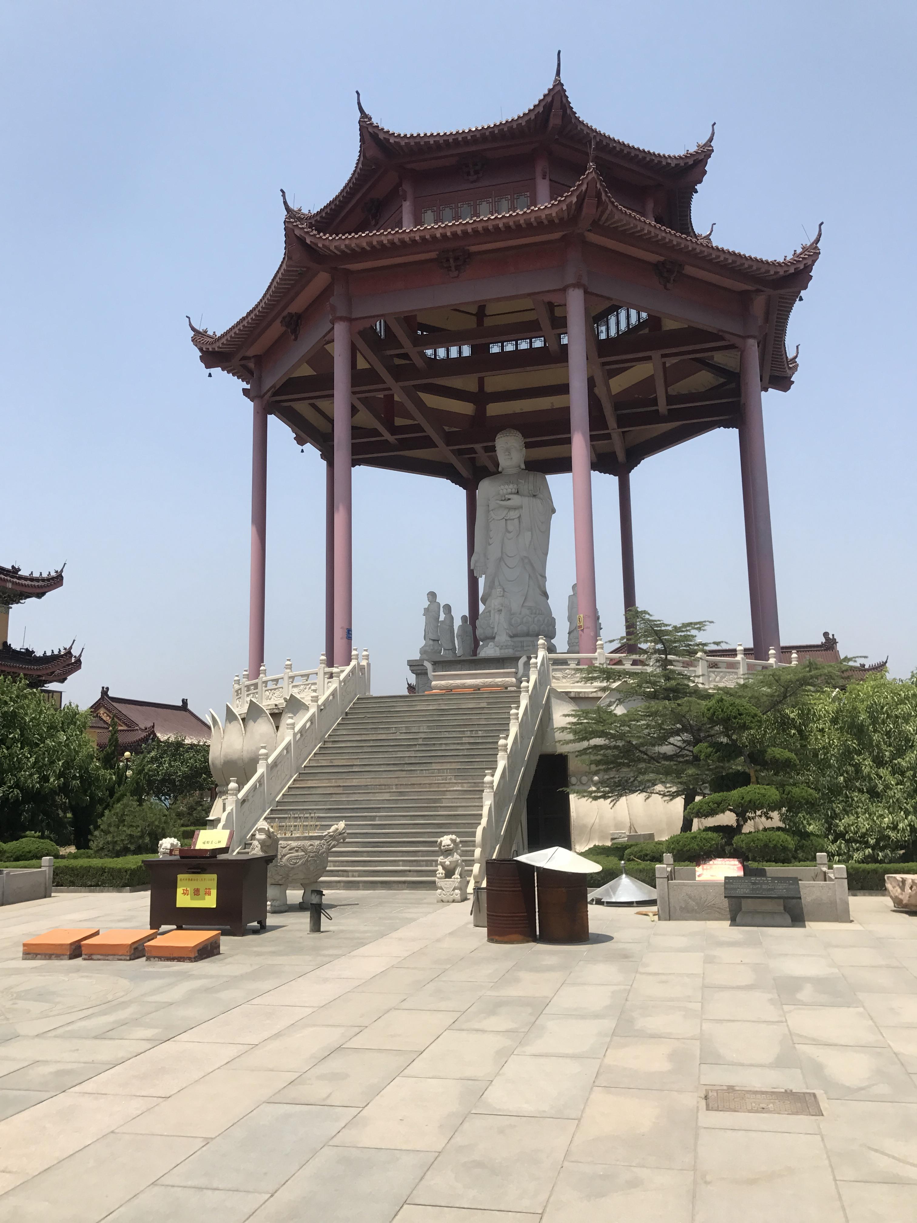 海島金山寺景區