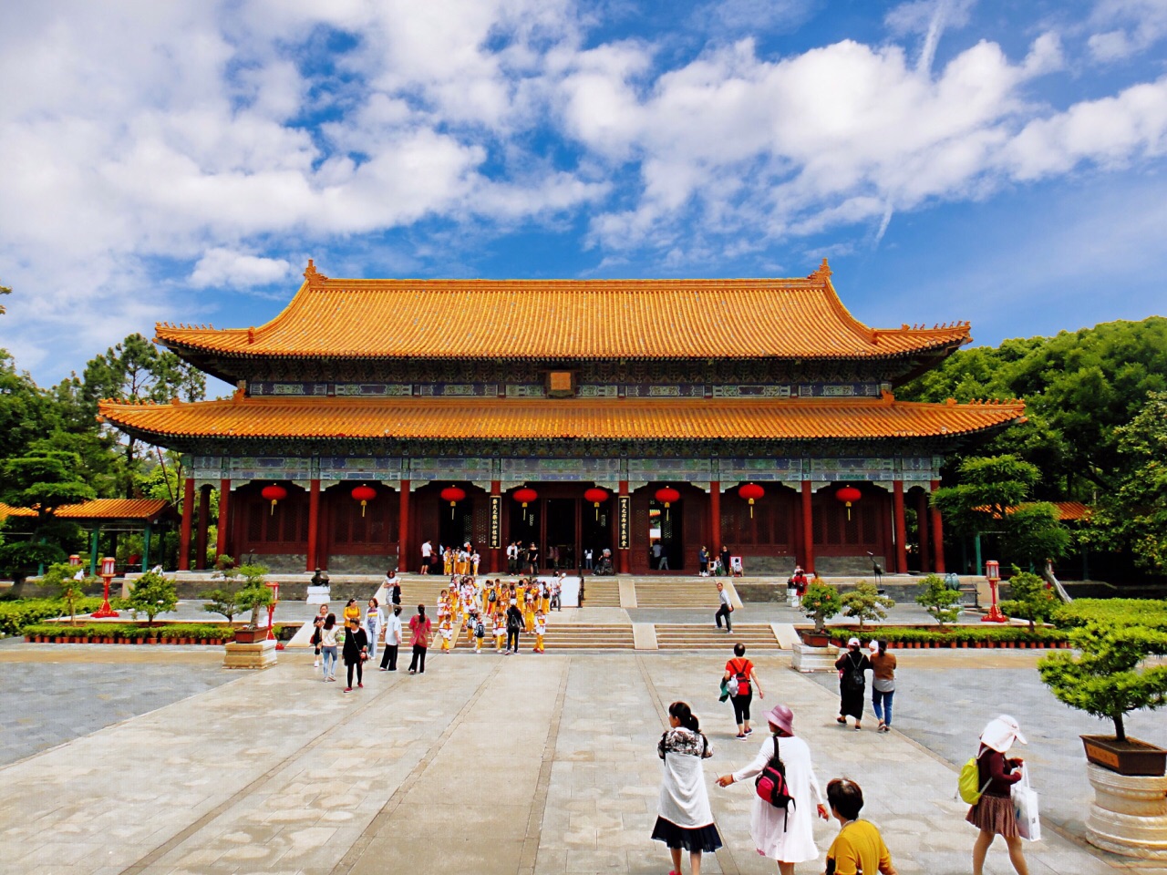 【携程攻略】北京保和殿景点,保和殿是故宫三大殿的最内一道。明朝时大典前皇帝常在此更衣，册立皇…