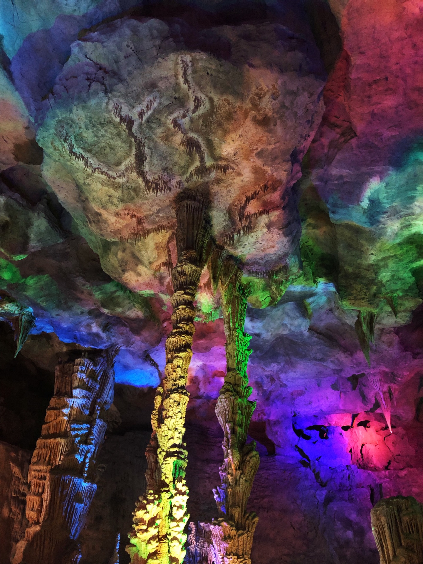 泰安地下龙宫(原泰山大裂谷)