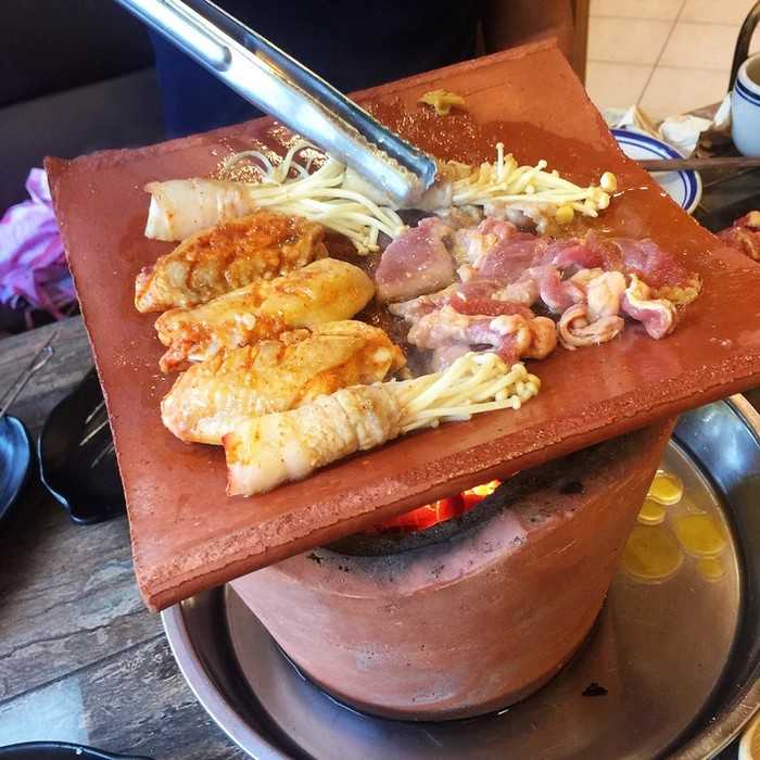 2022瓦片烧烤 winwin bbq美食餐厅,味道很好吃,而且价格很便宜.