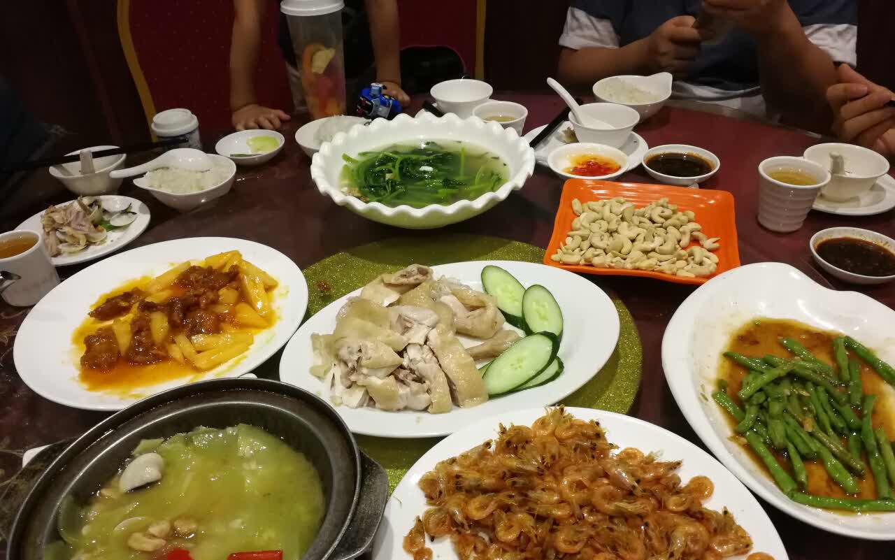 海口隆仔鸡饭店(龙华路店)好吃吗,隆仔鸡饭店(龙华