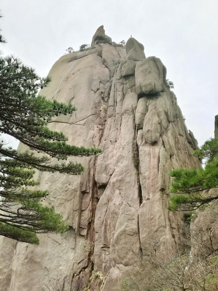 黄山风景区莲花峰攻略,黄山风景区莲花峰门票/游玩攻略/地址/图片