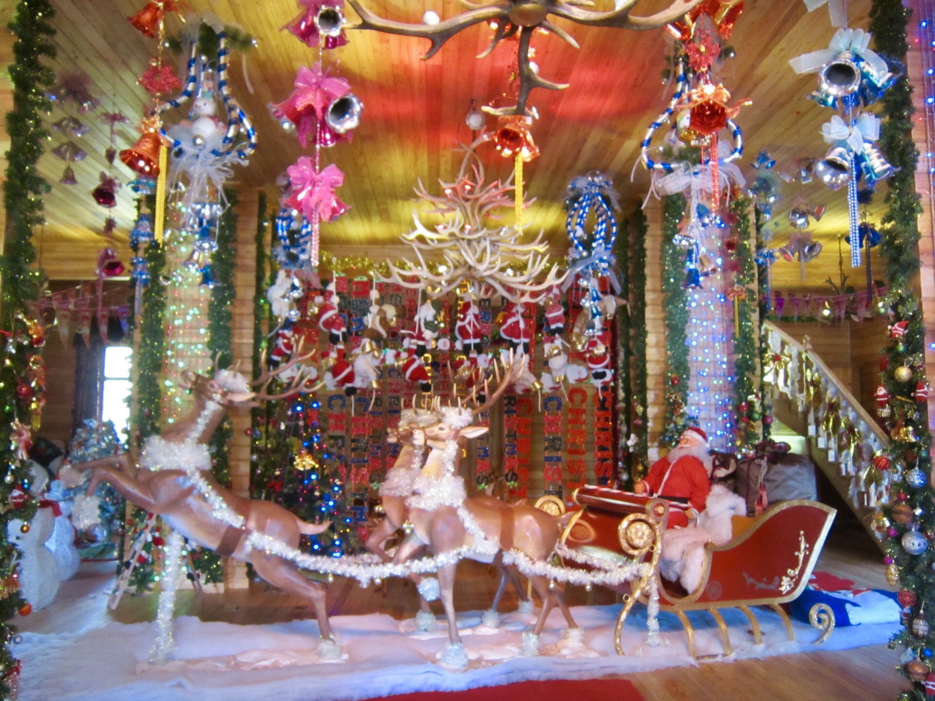 梦幻童话世界！芬兰圣诞老人村节日气氛浓