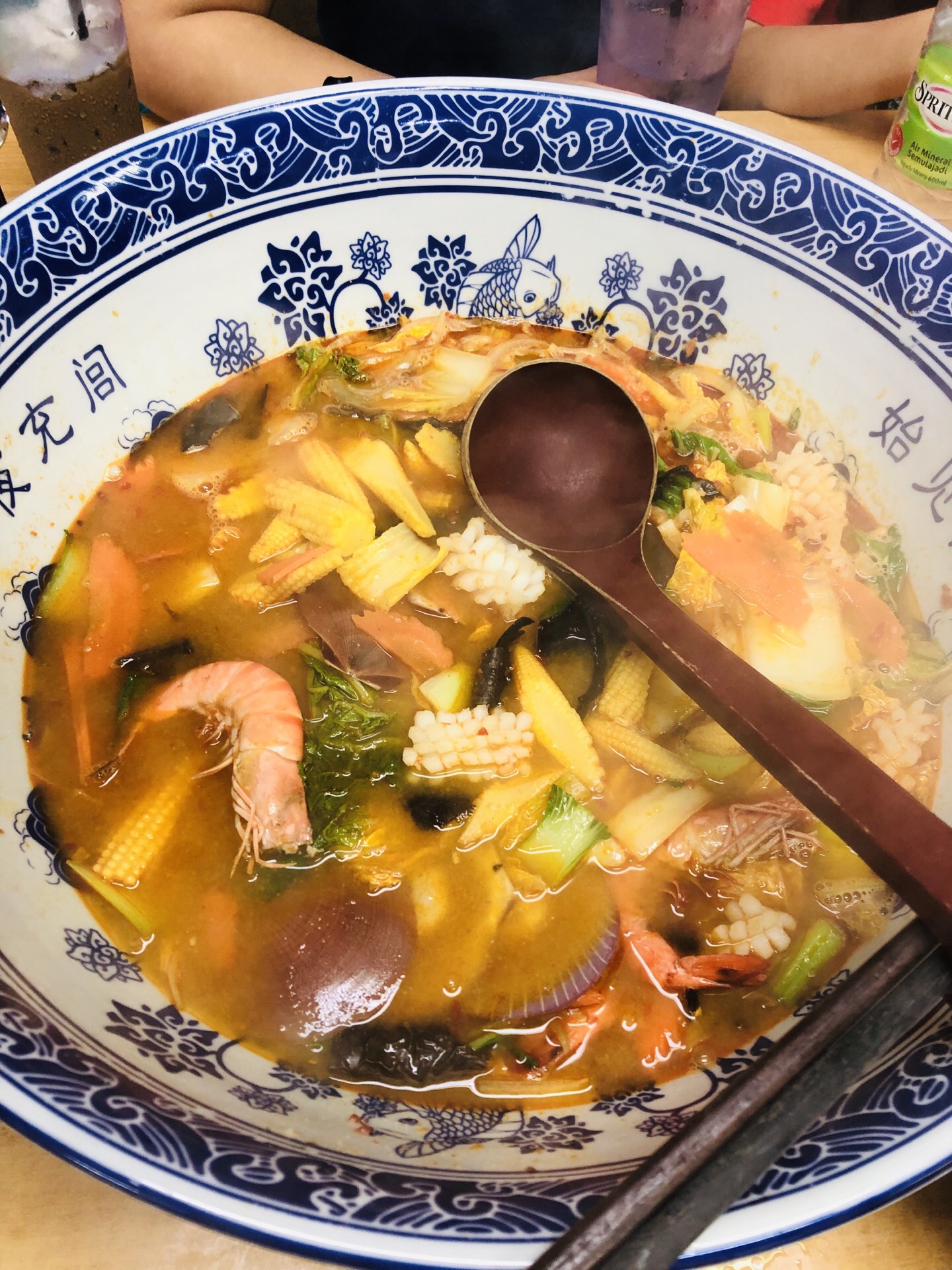 姓周桥大碗公面