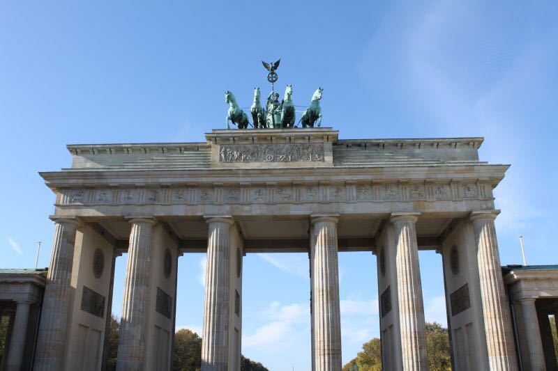 柏林勃兰登堡门和巴黎广场好玩吗,柏林勃兰登堡门和巴黎广场景点怎么