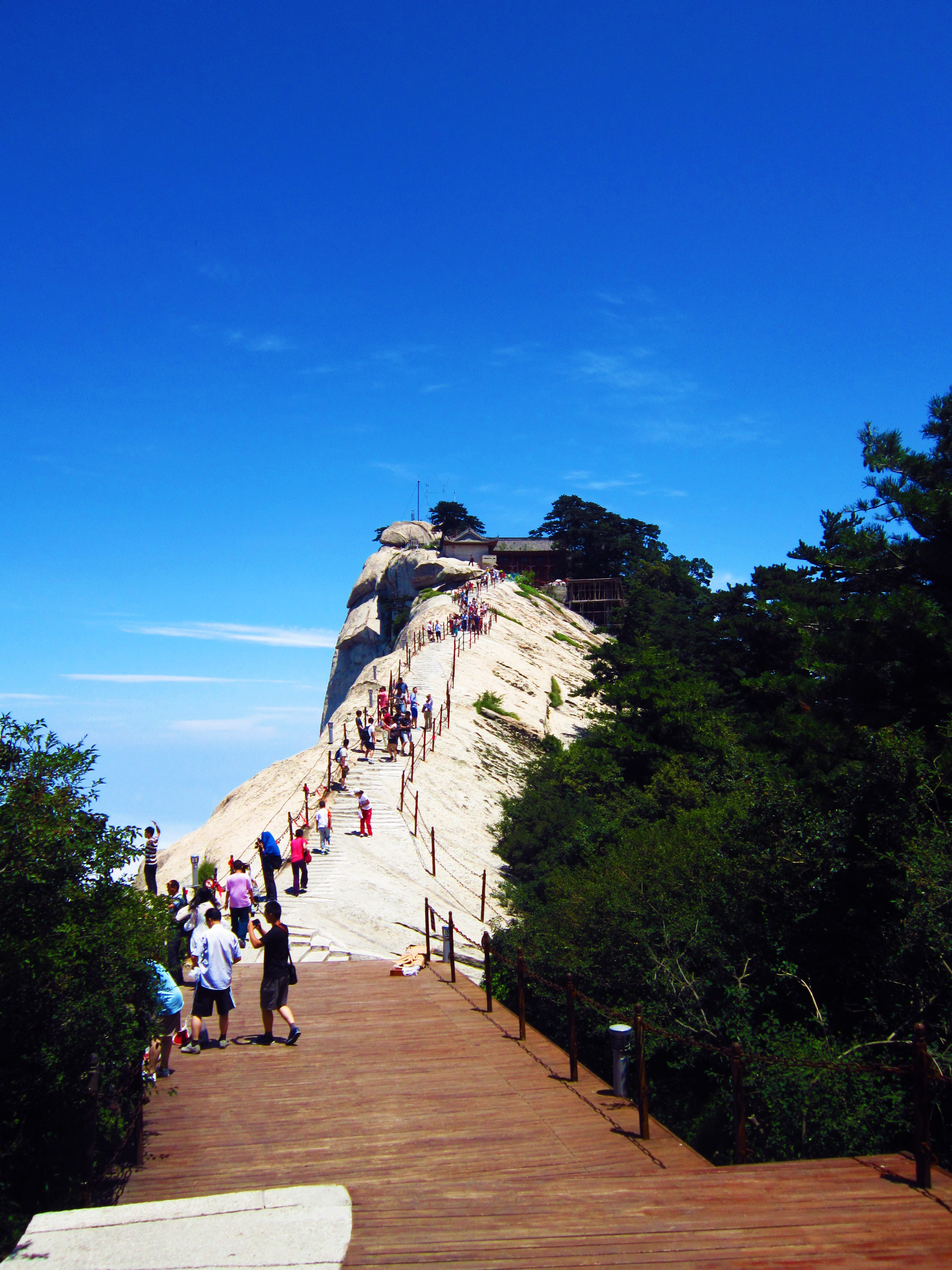 西峰旅游景点都有哪图片