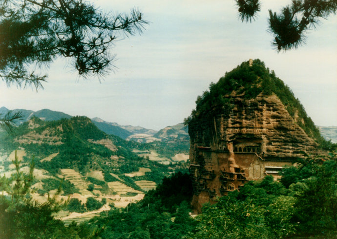 【攜程攻略】天水麥積山風景名勝區景點,石窟非常有名,雕刻在懸崖峭壁