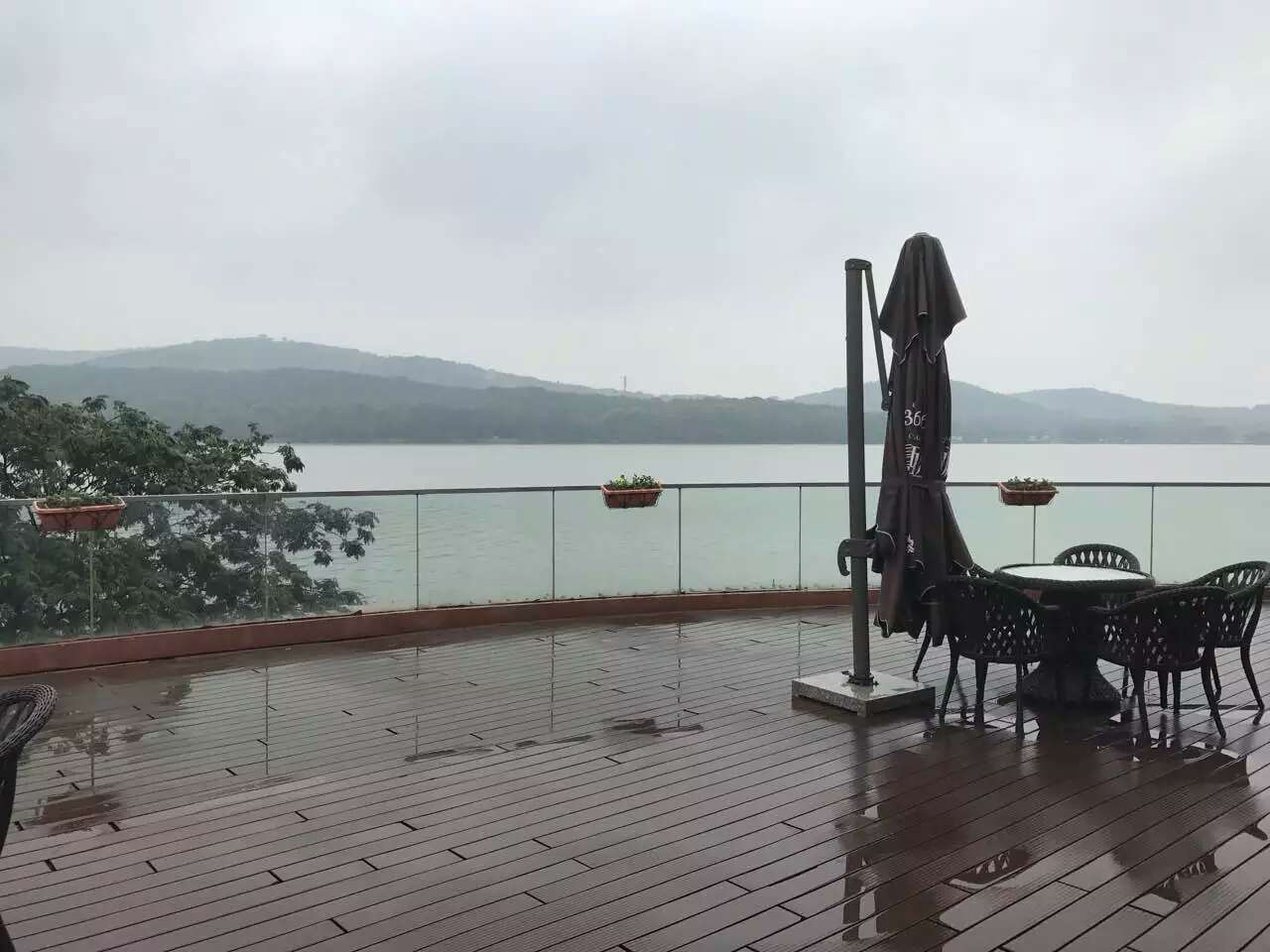 无锡市水上明月酒店