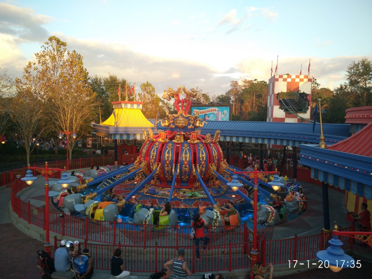 迪士尼神奇王国