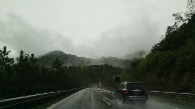 故地什么的成语_成语故事图片