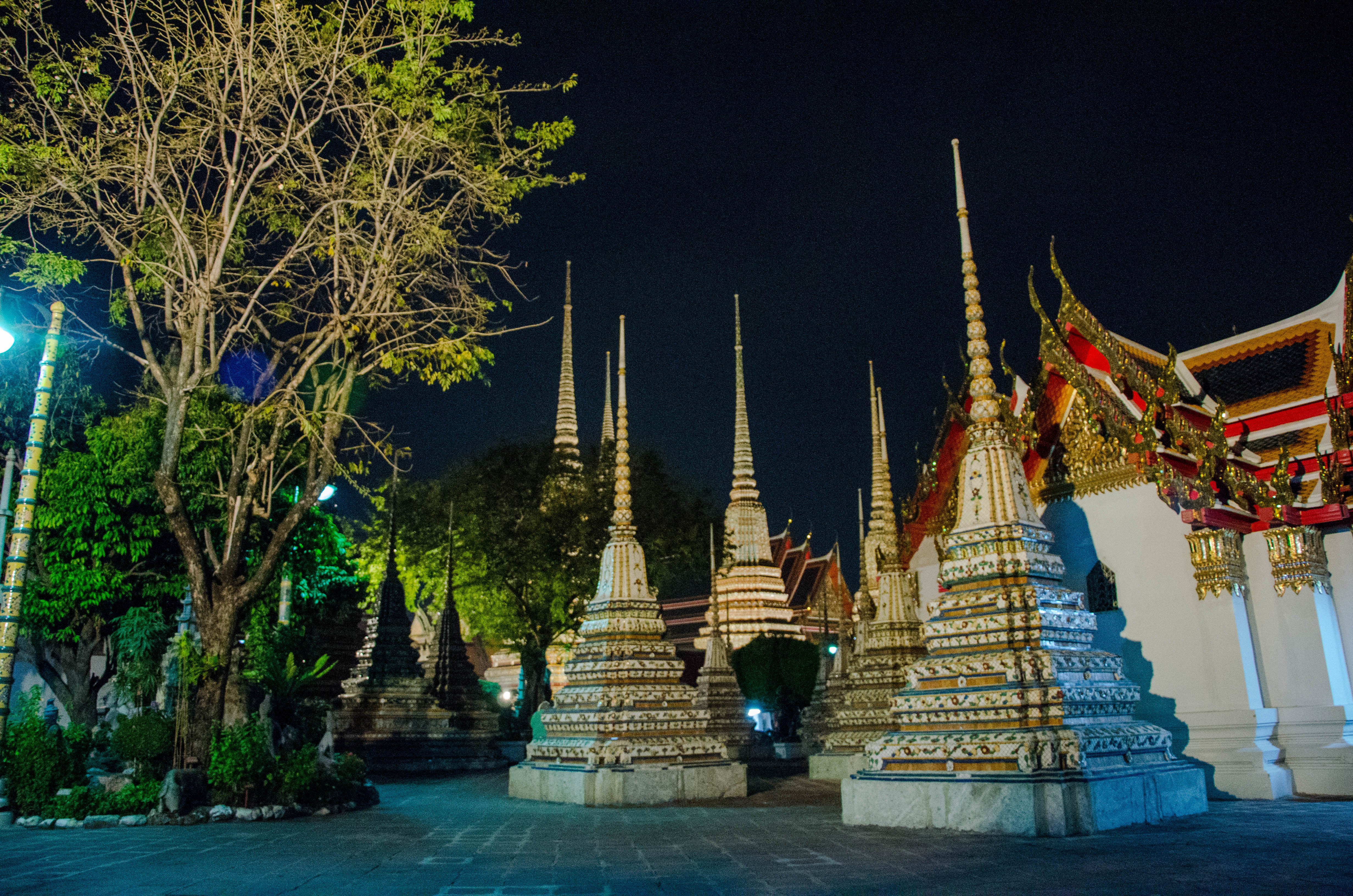 泰国卧佛寺旅游攻略 (泰国卧佛寺寺庙的图片)