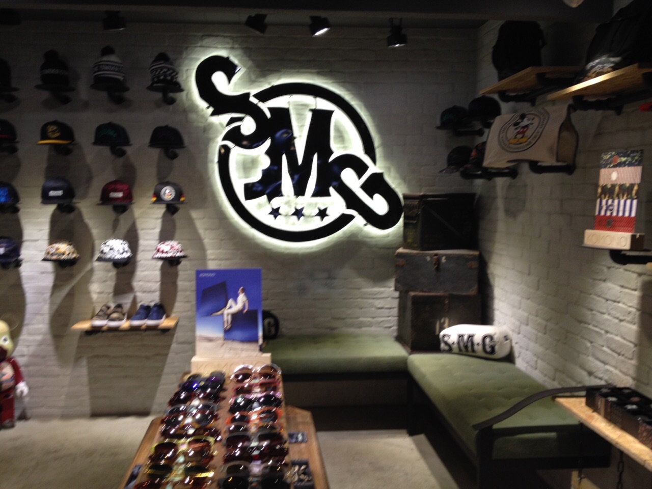 smg(台北敦南旗舰店)