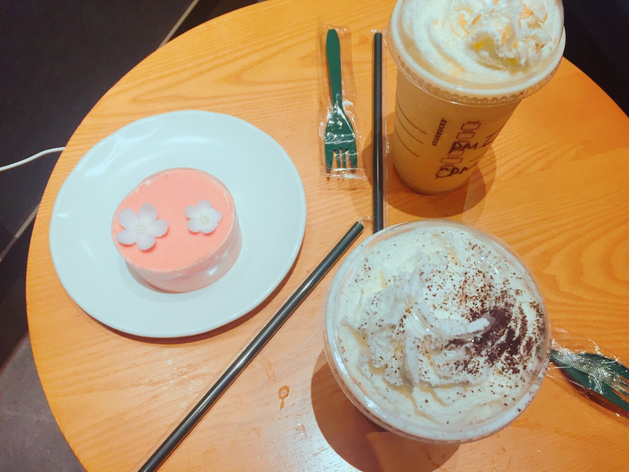 星巴克(国购店)