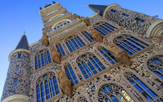 在这里会被魔幻滴 不知魔法城堡游客是否还可以免费游览 新乐游记攻略 携程攻略