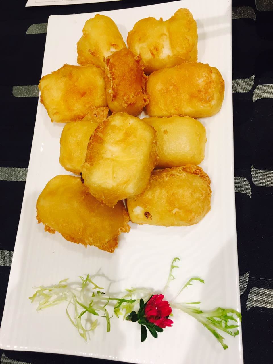 2021名人名家(西溪店)美食餐厅,觉得特价菜还不错,吃吃还是.