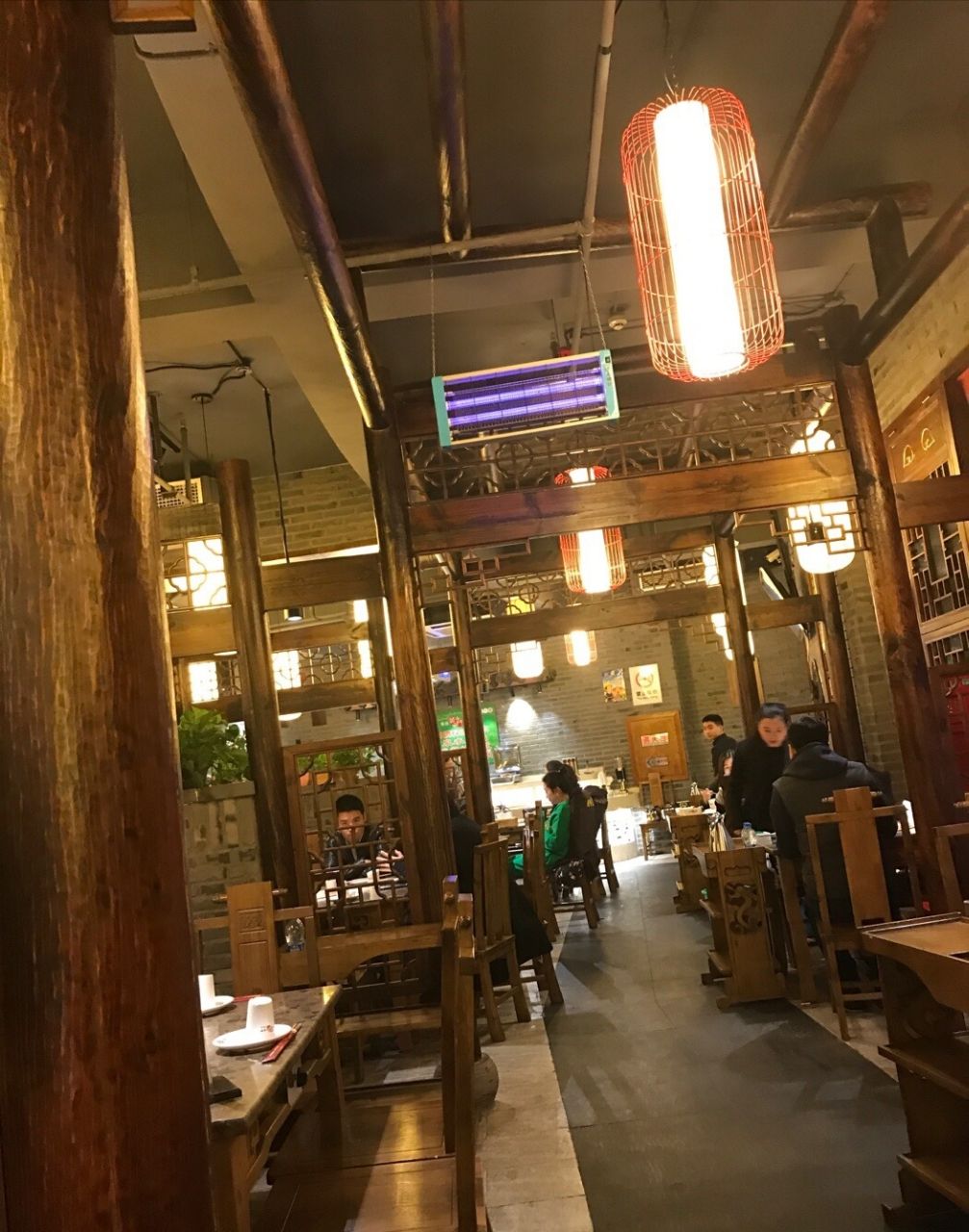 蜀香龙门火锅(河西店)