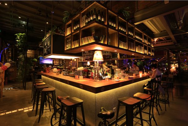 胡桃里音乐酒馆(环亚凯瑟琳广场店)