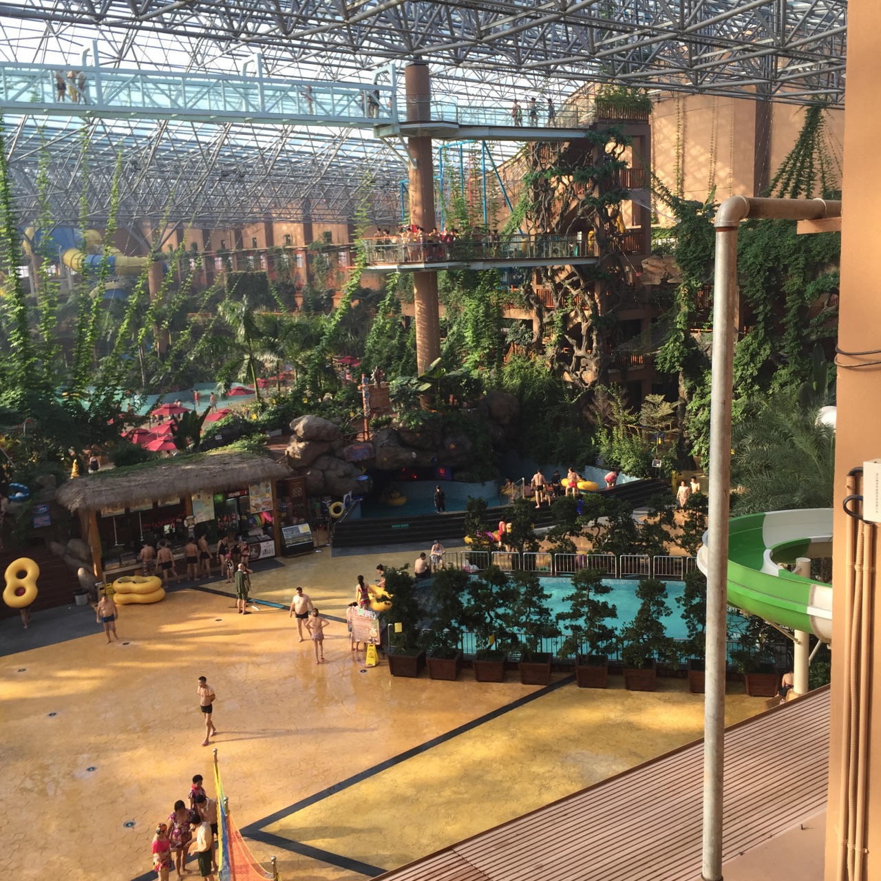 御汤泉欢乐水世界