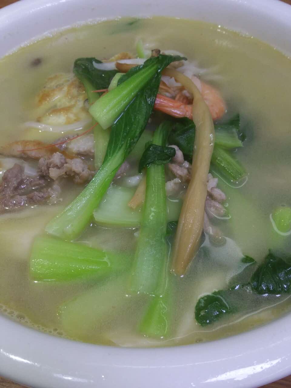 特色海鲜姜汤面