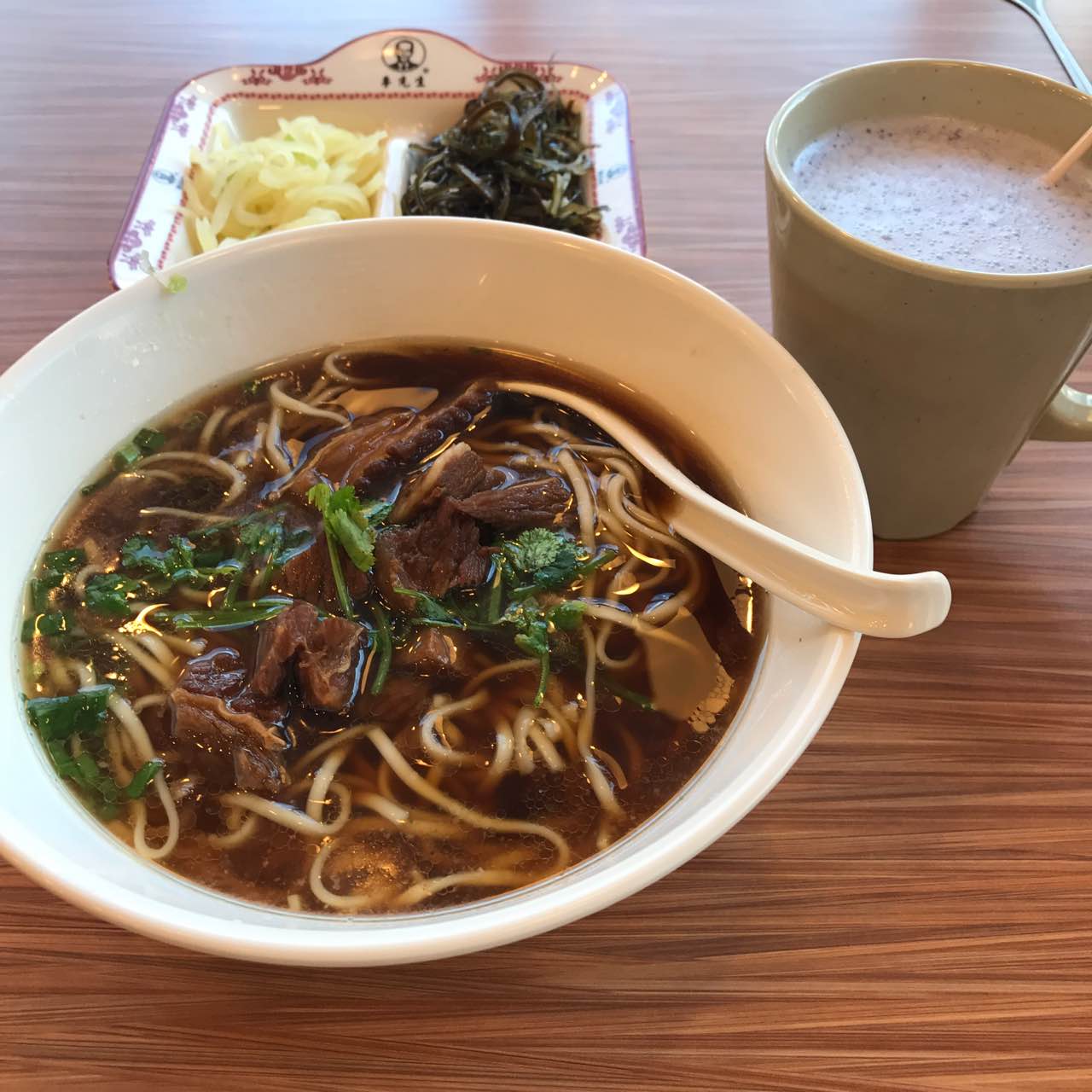 2021李先生牛肉面大王(唐山新华贸店)美食餐厅,主要服务态度特别好,有