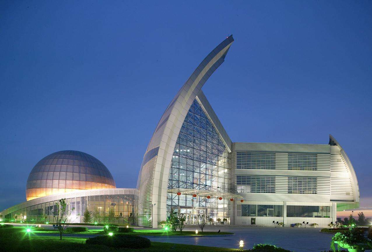 Galería de Zaha Hadid Architects presenta el proyecto para el Museo de ...