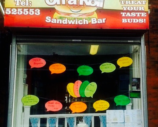 on a roll sandwich bar 快餐简餐 直线距离769m