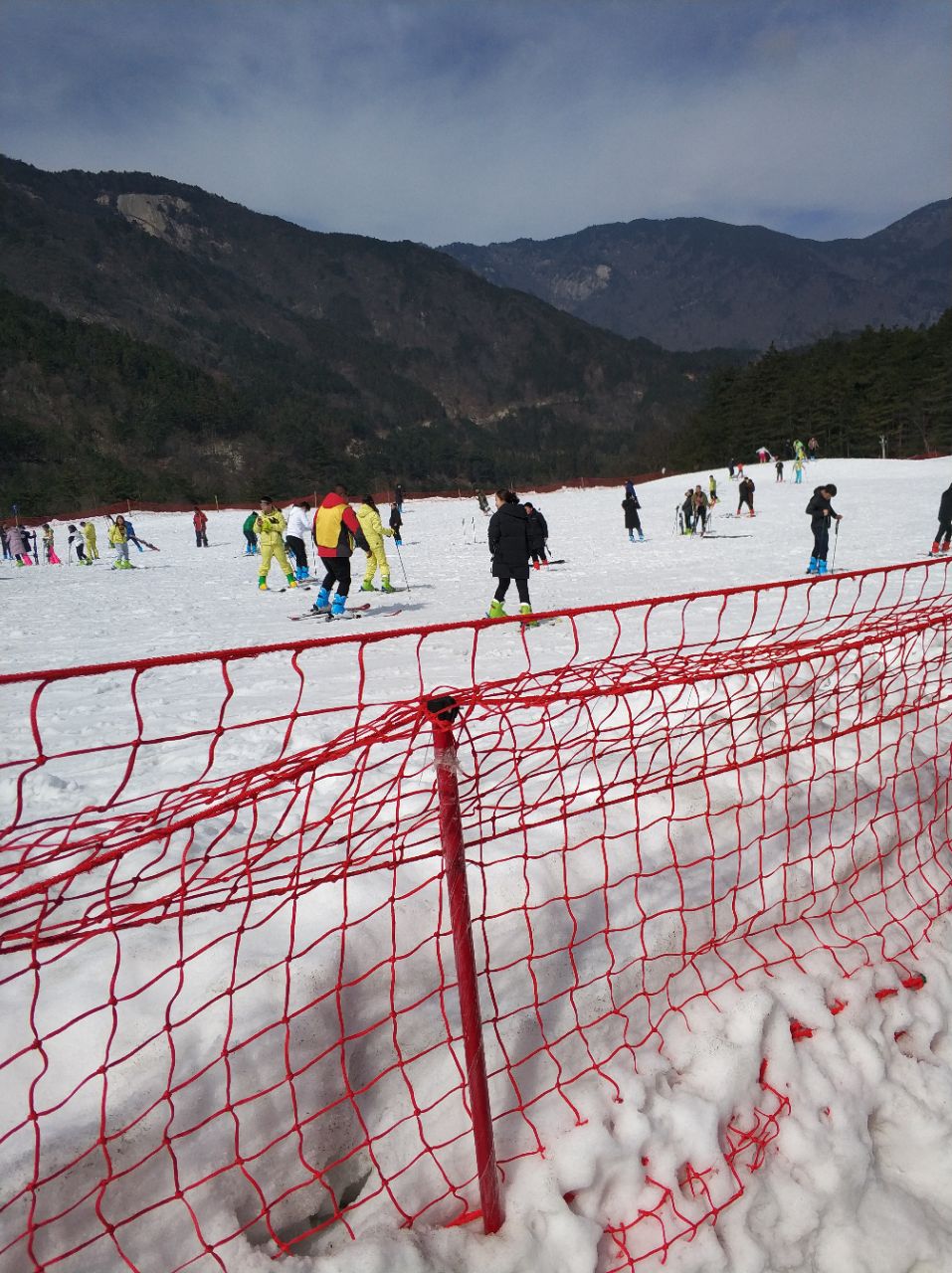 武安武当山滑雪场图片