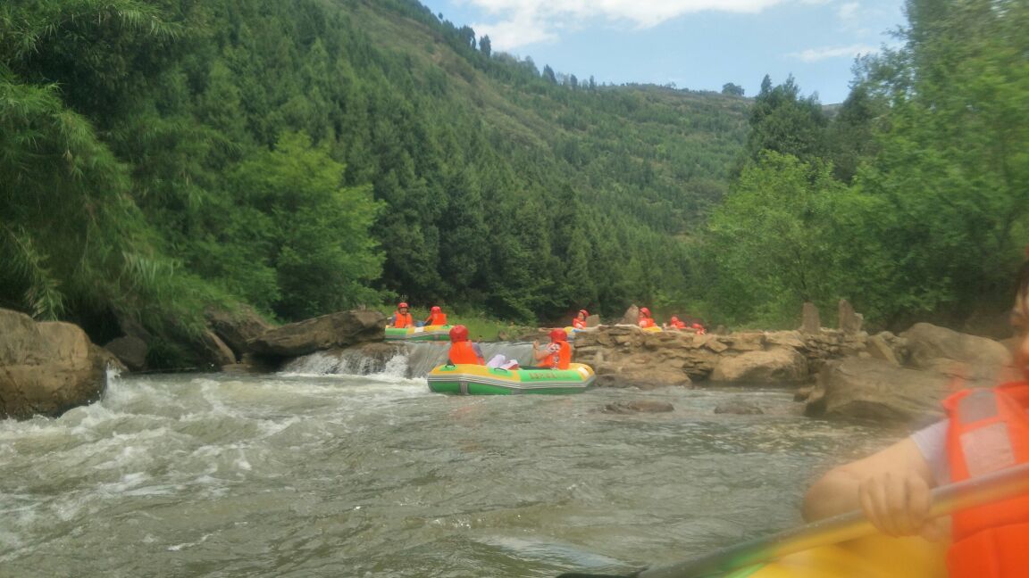东溪河生态漂流
