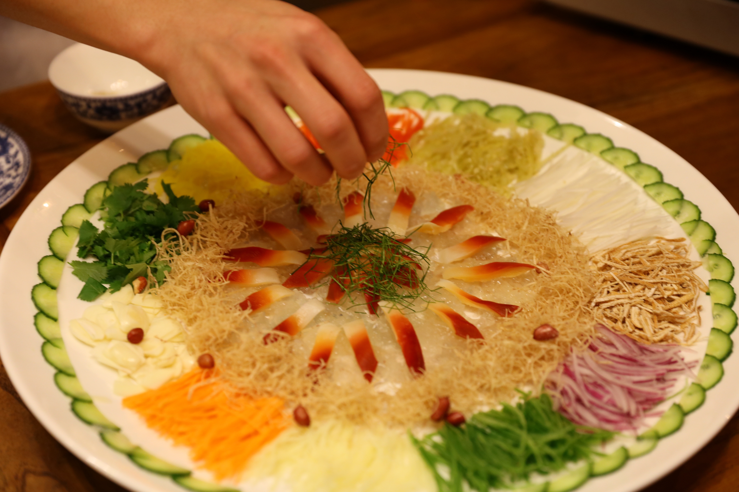 【携程美食林】上海丝享荟·食餐馆【风生水起】鱼生从唐代开始流行