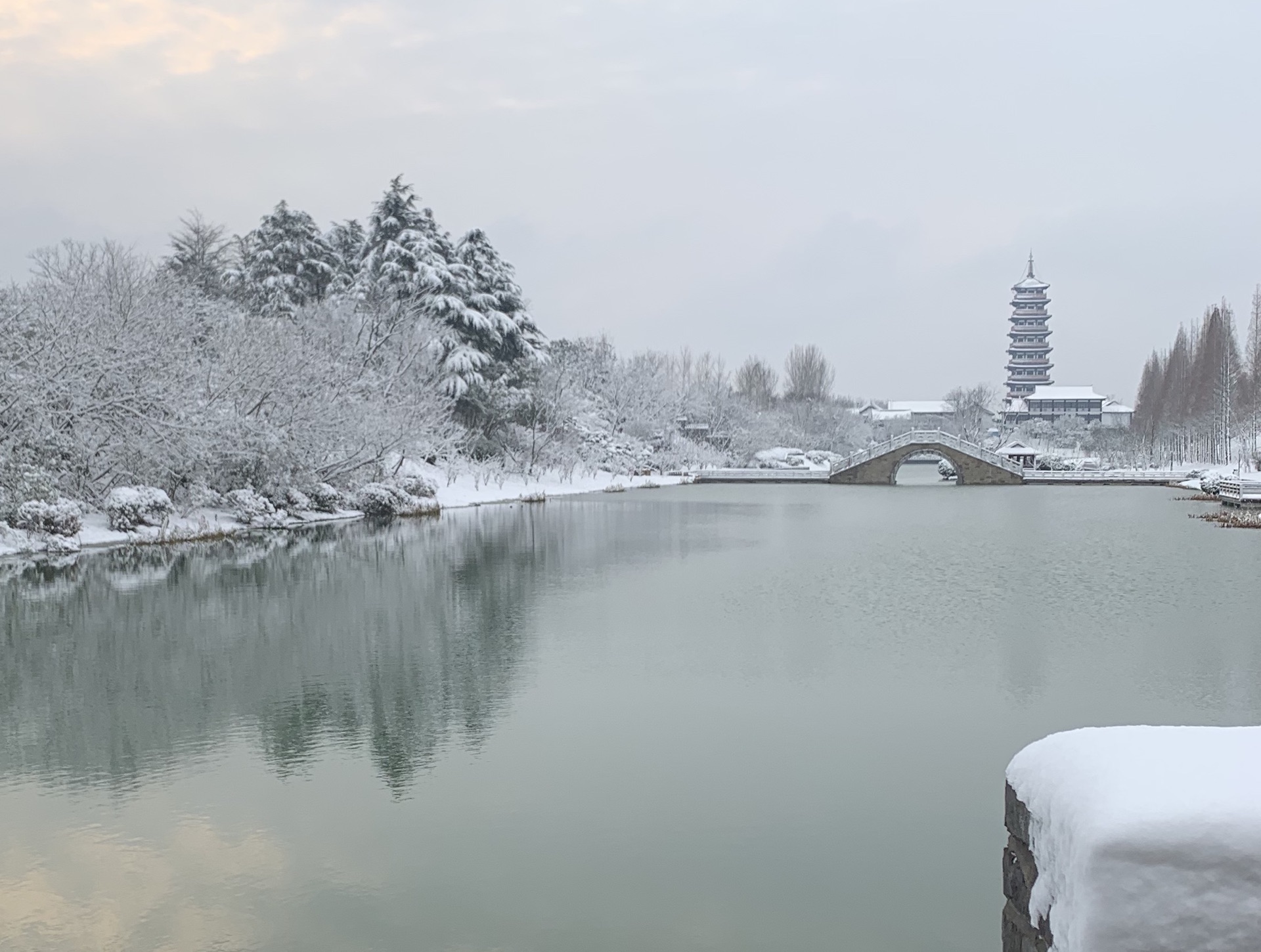 江苏扬州瘦西湖雪景桌面壁纸 - 图片壁纸