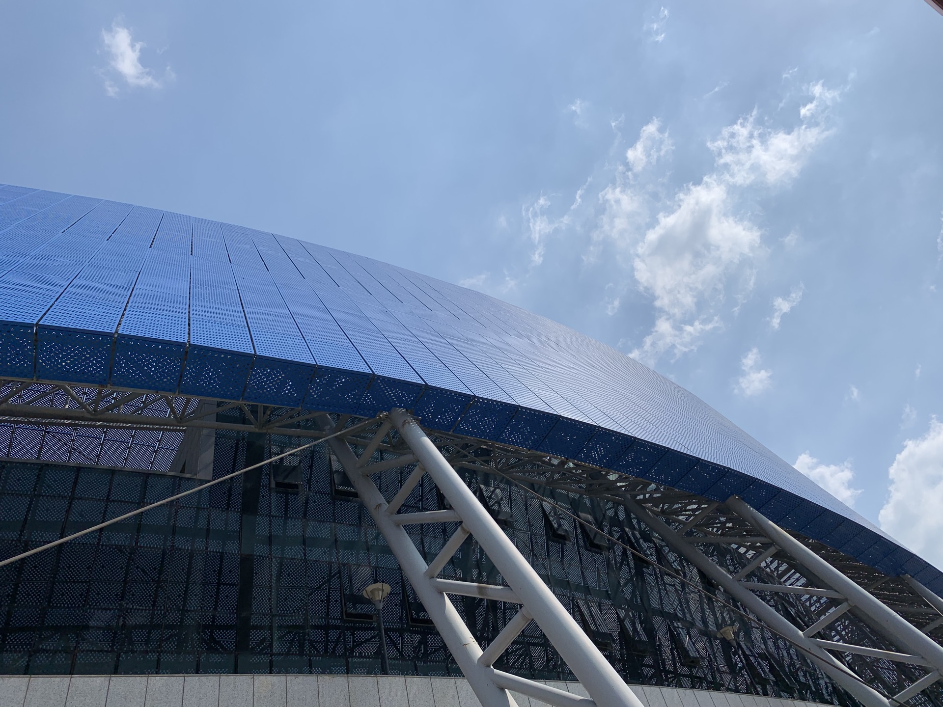 镇江体育会展中心(综合训练馆)