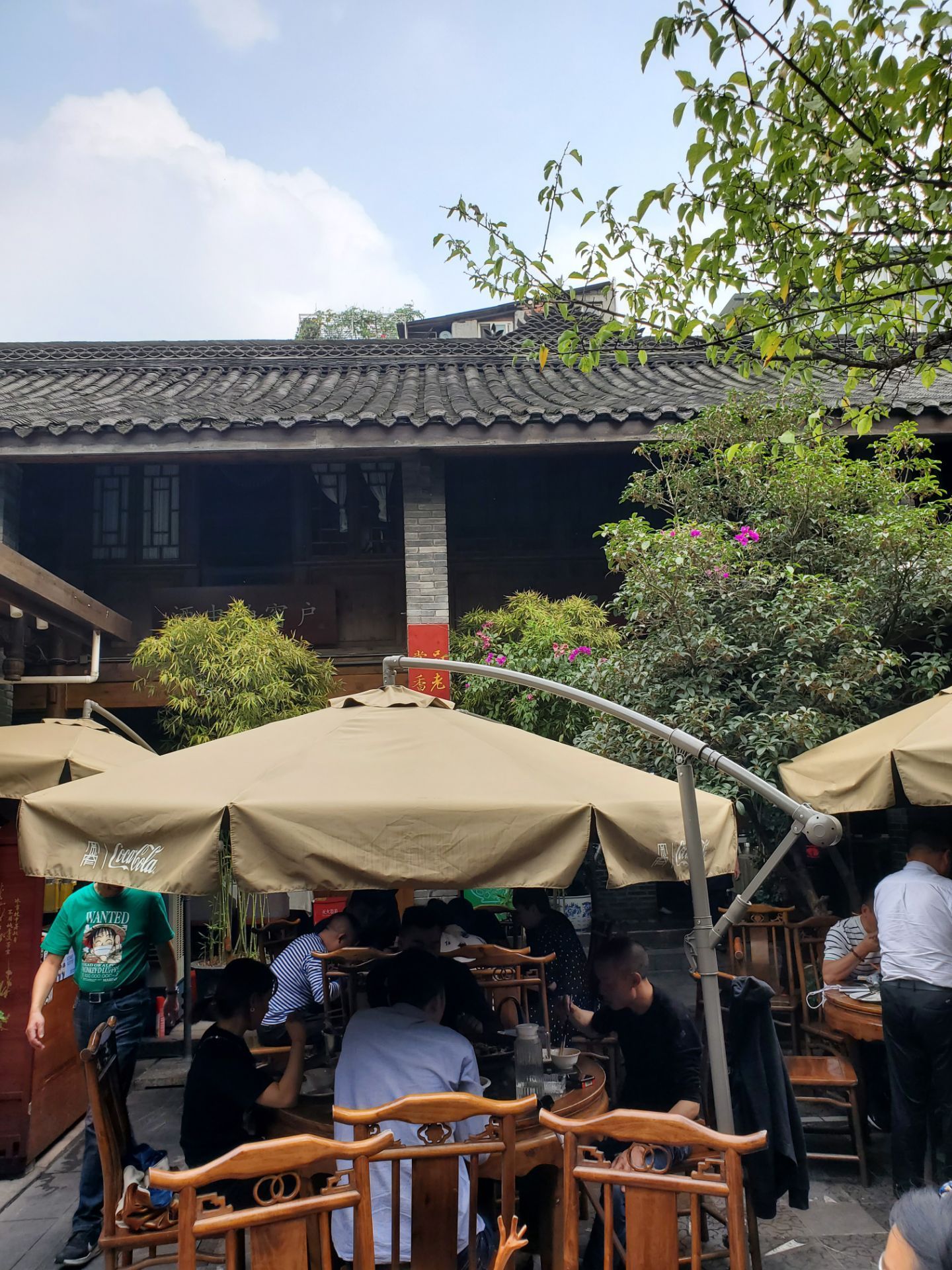 深圳“若兰慈”素食馆，素菜跨界有特色，不说还以为是荤菜_菜品